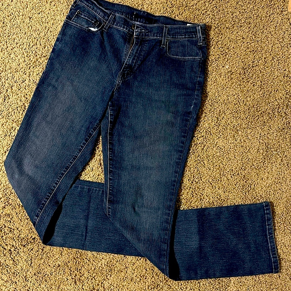 Levis, stretch denim